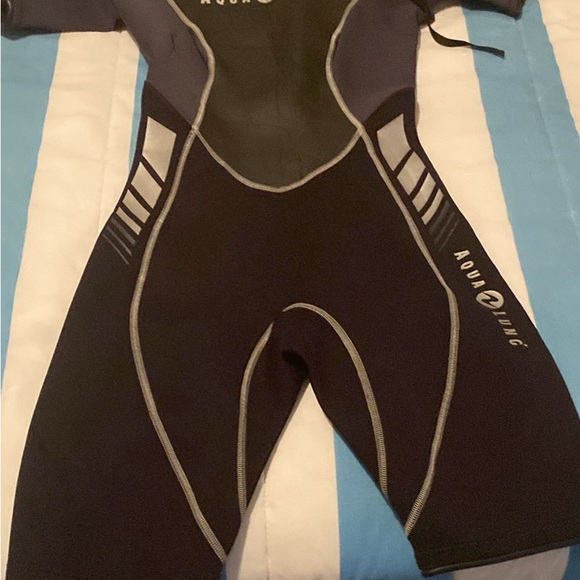 Aqualung wetsuit - Picture 1 of 2